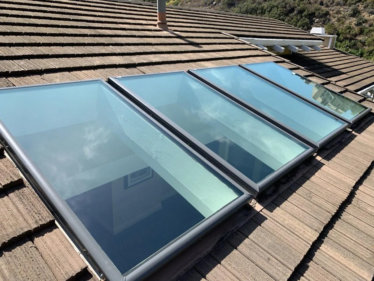 VELUX Skylights in Los Angeles - Hollywood Skylights, Los Angeles