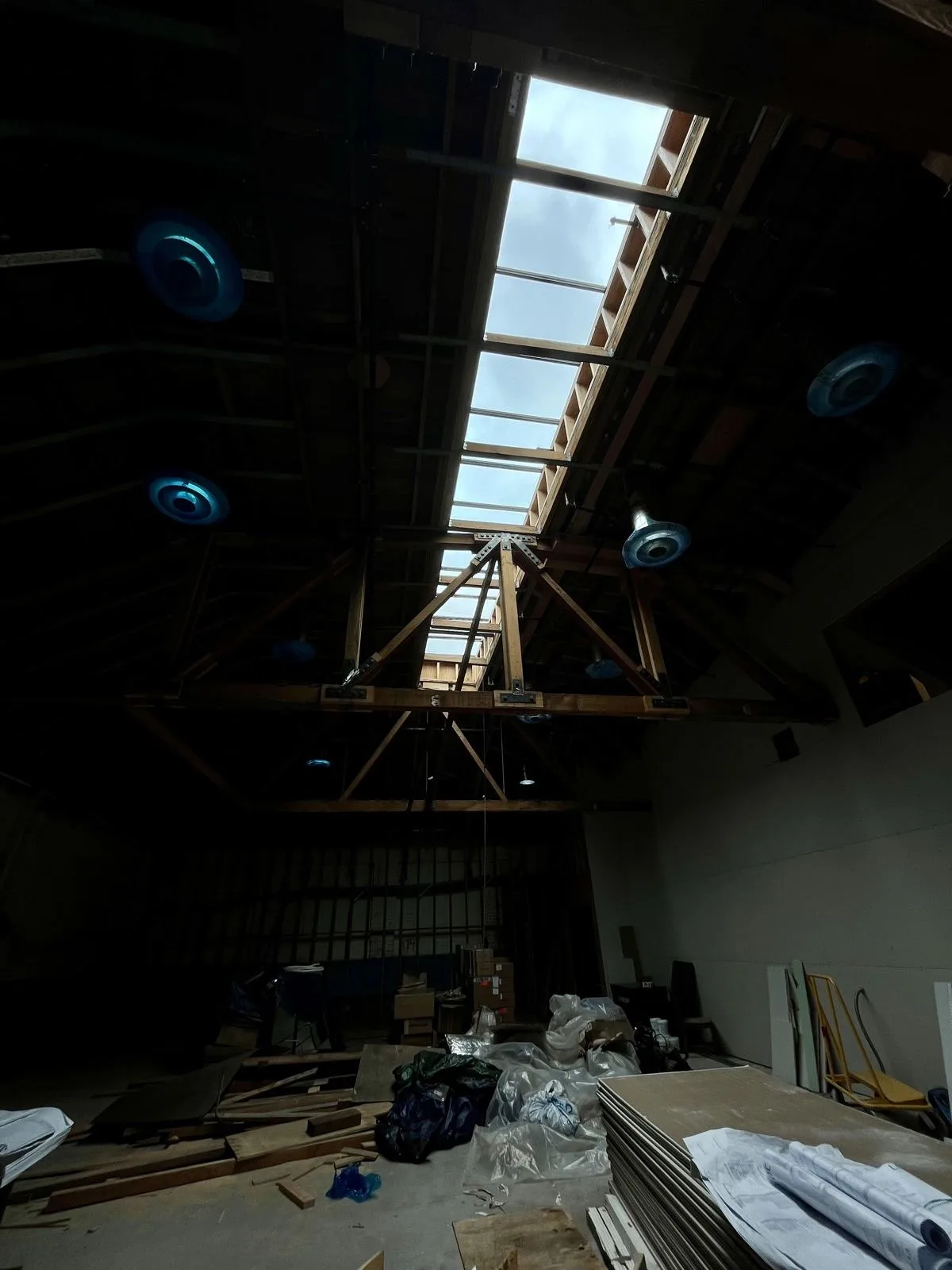 Burbank Skylight Installation & Repair - Hollywood Skylights, Los Angeles
