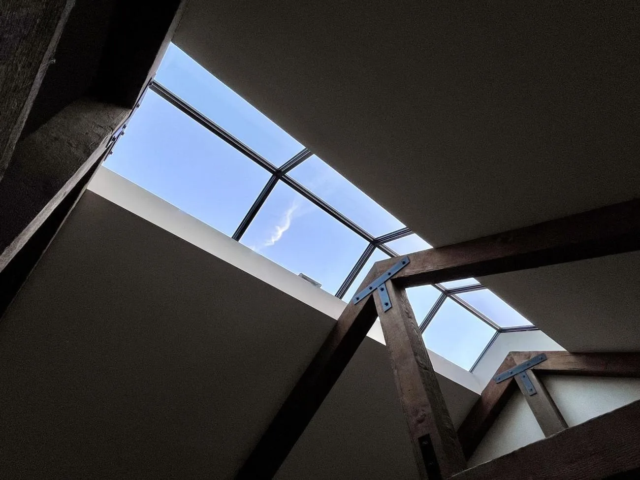 Santa Monica Skylight Installation & Repair - Hollywood Skylights, Los Angeles